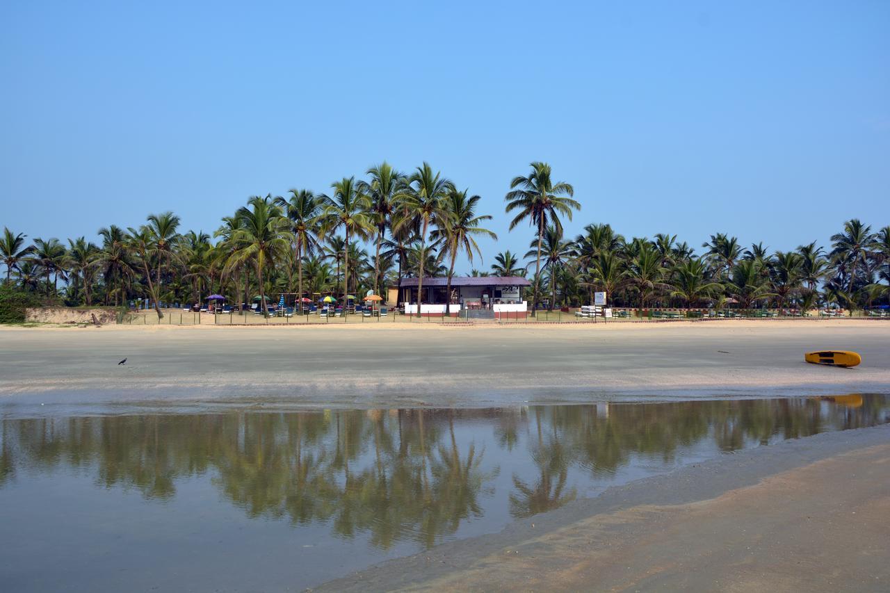 C Roque Beach Resort Colva Exterior photo