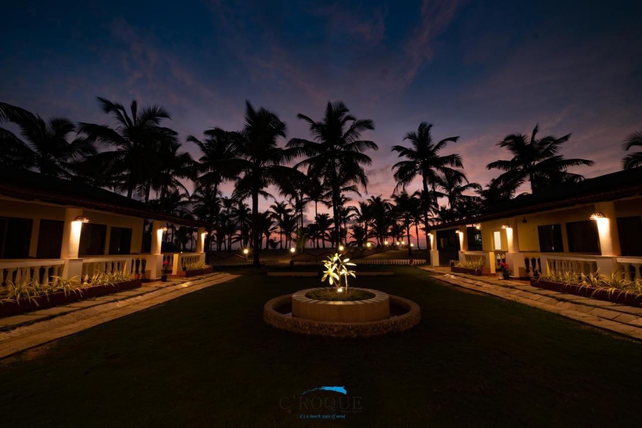 C Roque Beach Resort Colva Exterior photo